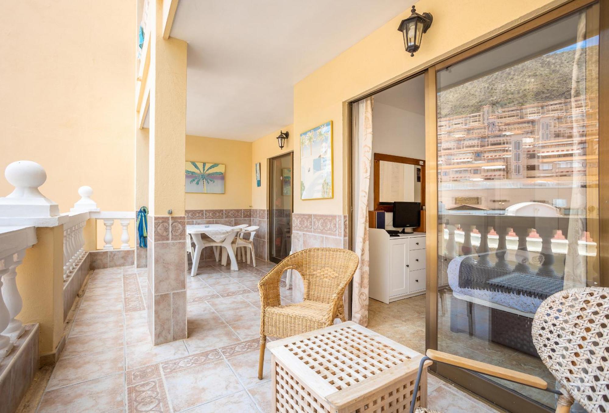 Castle Harbour Melanie'S Apartment By Lovetenerife Los Cristianos  Exterior photo