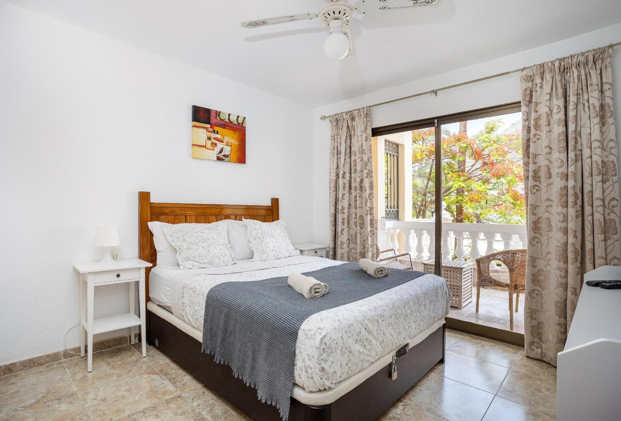 Castle Harbour Melanie'S Apartment By Lovetenerife Los Cristianos  Exterior photo